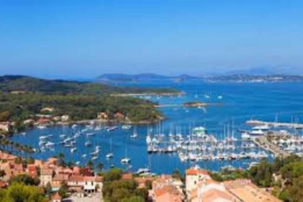 Studio Climatise Proche Port Et Plages Ла-Лонд-ле-Мор Экстерьер фото