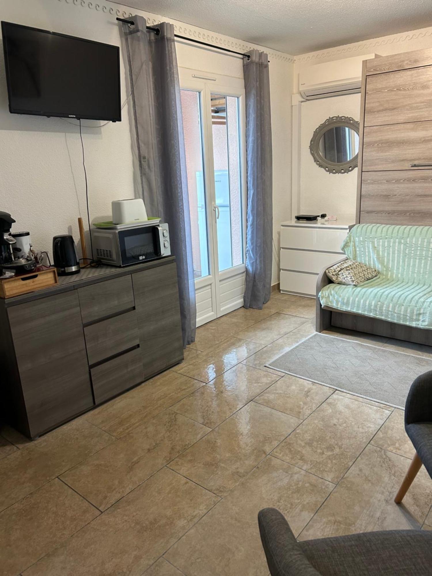 Studio Climatise Proche Port Et Plages Ла-Лонд-ле-Мор Экстерьер фото